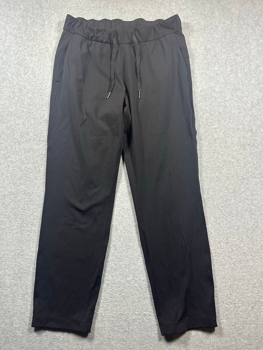 Lululemon On the Fly Athleisure Pant Women's Size 8 Black Straight Leg Travel